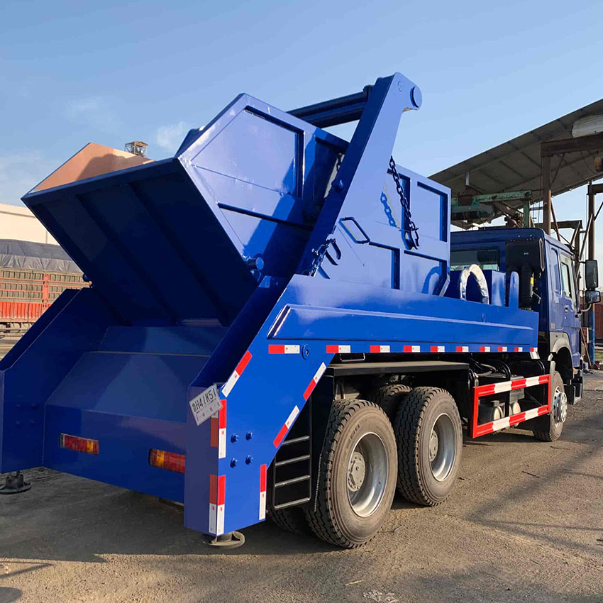 SINOTRUK HOWO 6X4 Swing Arm Garbage Truck 6