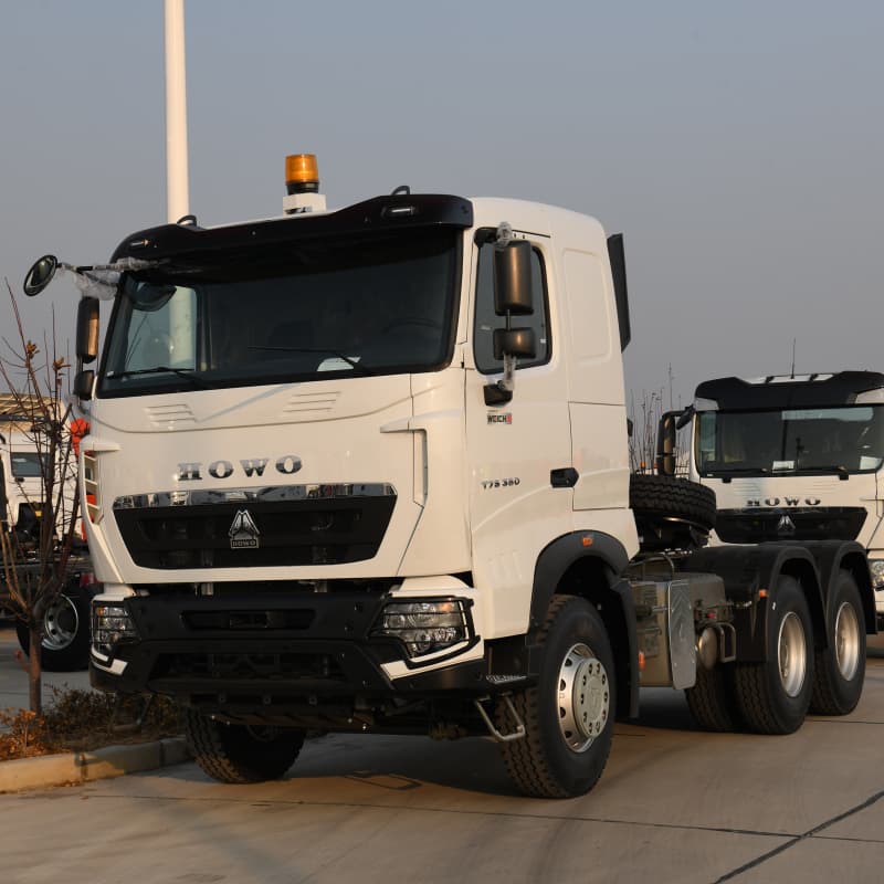 SINOTRUK HOWO TX 4X2 280hp Short Wheelbase 4700mm Cargo Chassis for Algeria