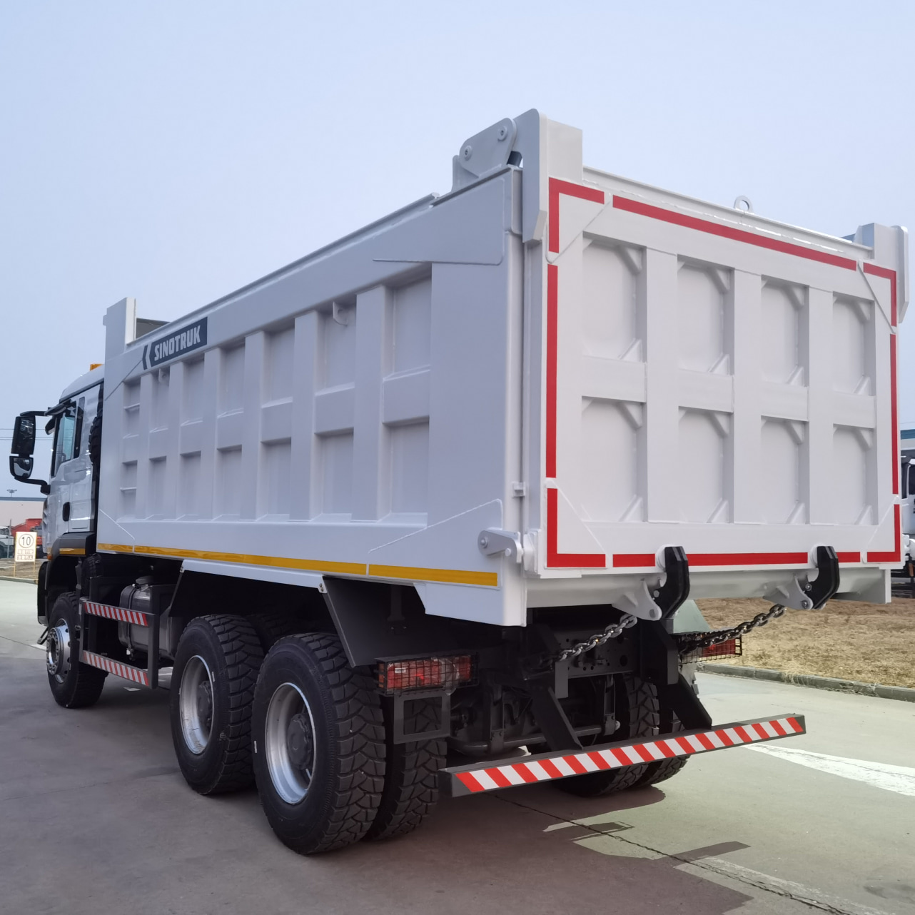 HOWO TX 6X4 371HP Dump Truck