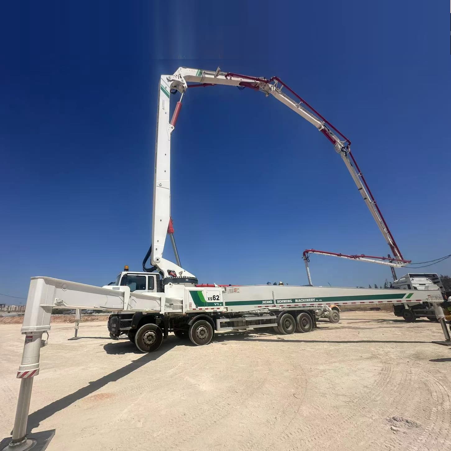 SINOTRUK 62m XCMG MAN ENGINE Mixer Pump Truck