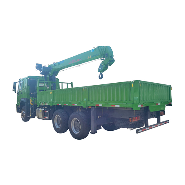 SINOTRUK HOWO 10T 6X4 Telescopic Crane Truck