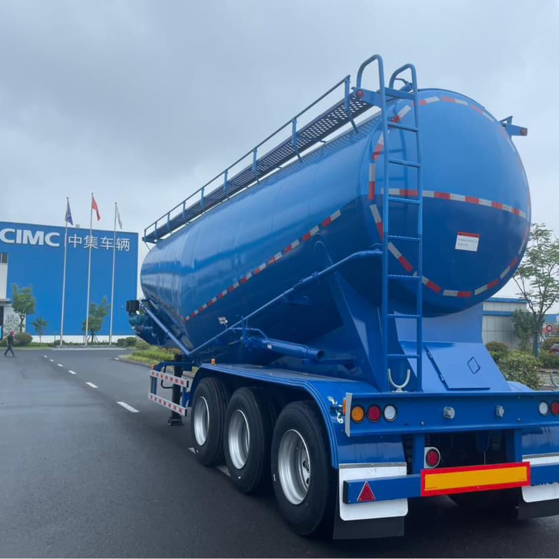 CIMC 3 Axles 40CBM Mixer Cement Tank Trailer for Algeria