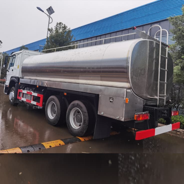 New HOWO 380HP 20000 Liters 20CBM Milk Stainless Steel Tank Truck