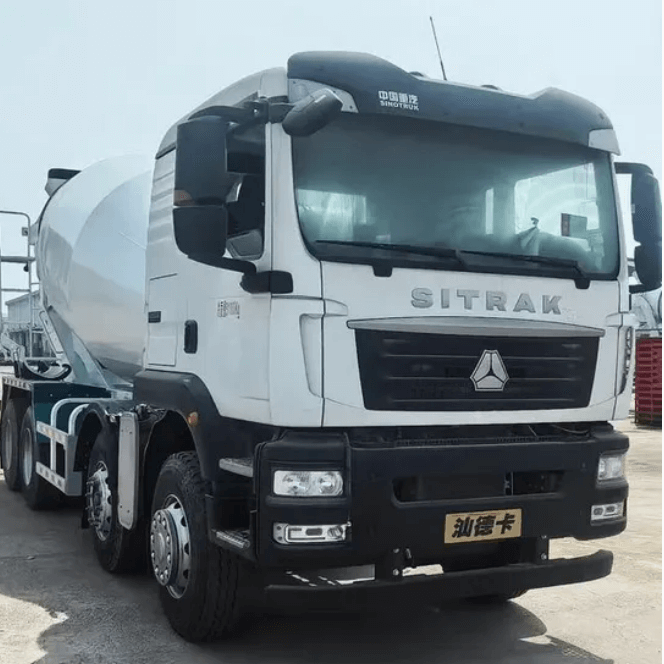 SITRAK 8X4 12 CBM Concrete Mixer Truck 3