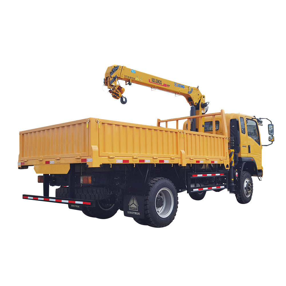 SINOTRUK HOWO 4X2 5T Telescopic Crane Truck