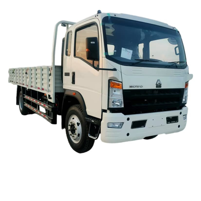 SINOTRUK HOWO 4X2 10T Cargo Truck in stock