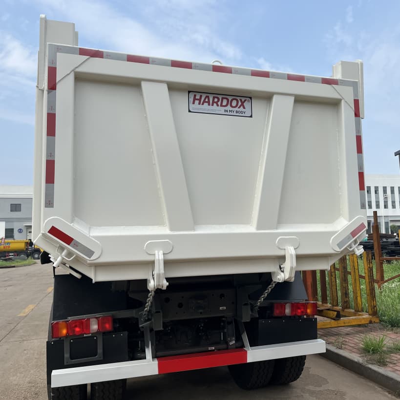 SINOTRUK HOWO NX 6X4 Tipper Dump Truck with Electric Tarpaulin