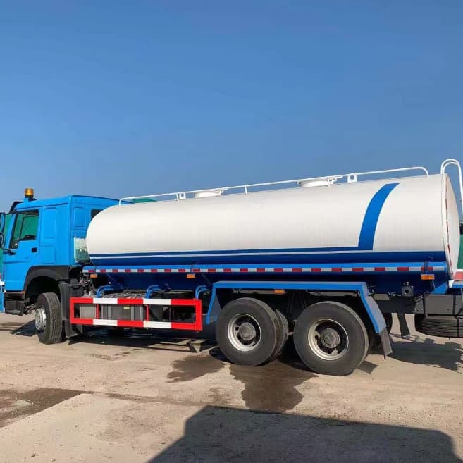 SINOTRUK HOWO 6X4 20CBM 20000 Liters Water Sprinkling Truck