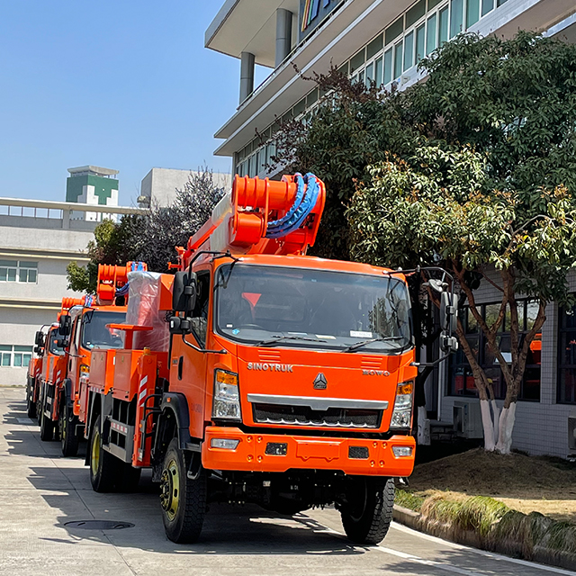 SINOTRUK HOWO 4X2 20m Aerial Work Platform Truck