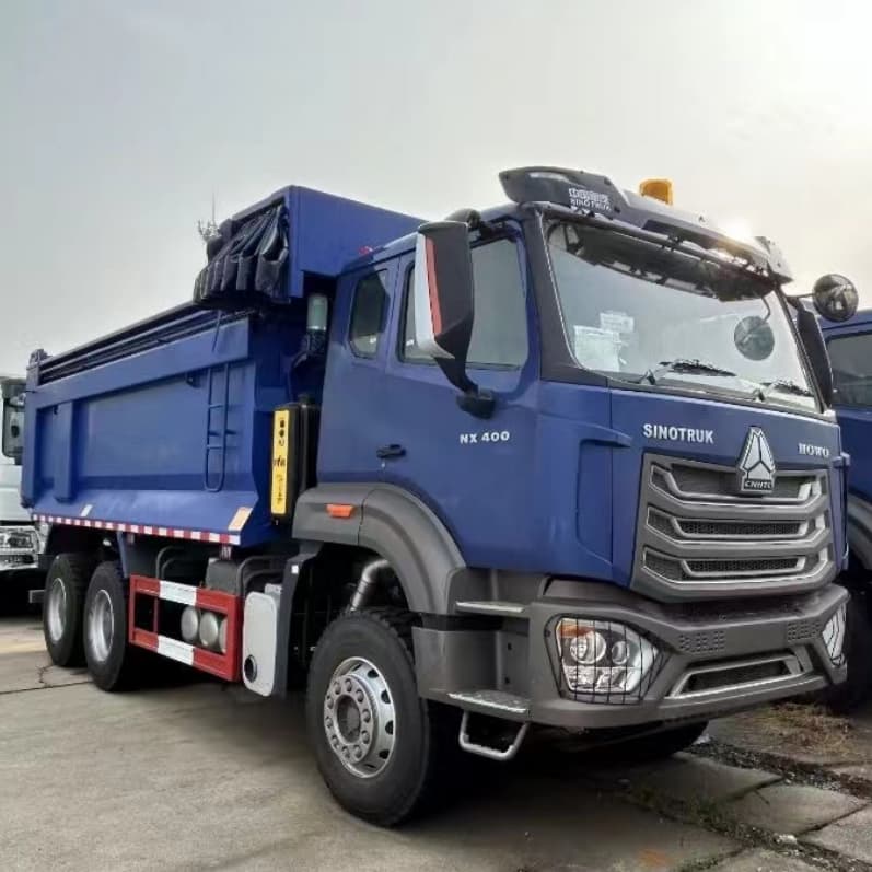 SINOTRUK HOWO NX 6X4 Tipper Dump Truck with Electric Tarpaulin 1