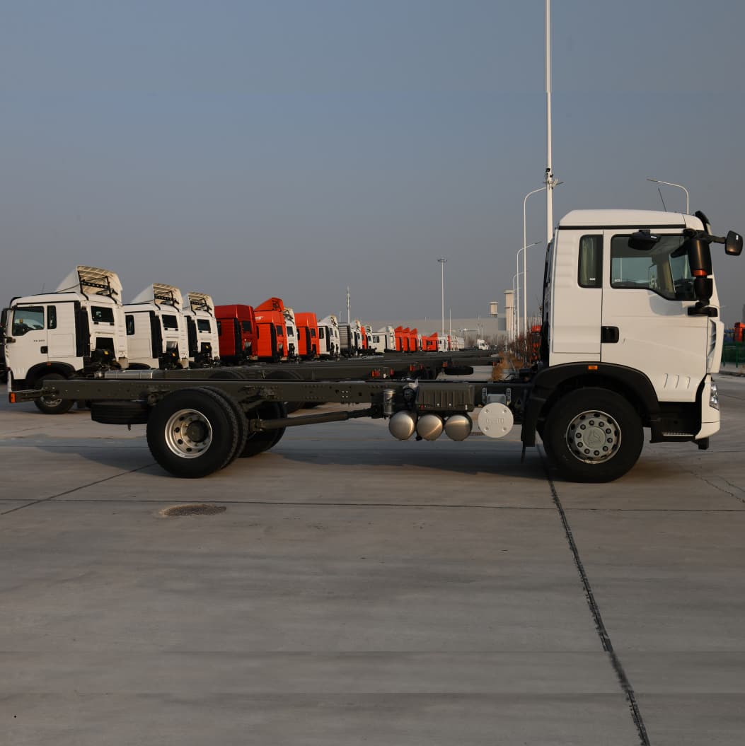 SINOTRUK HOWO TX 4X2 280hp Long Wheelbase Cargo Chassis for Algeria