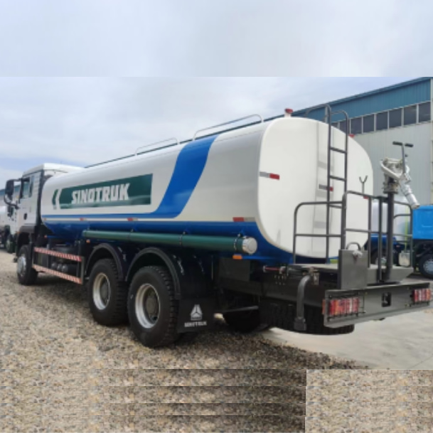 HOWO TX 20000 Liters 22000 Liters Water Tank Truck in Algeria