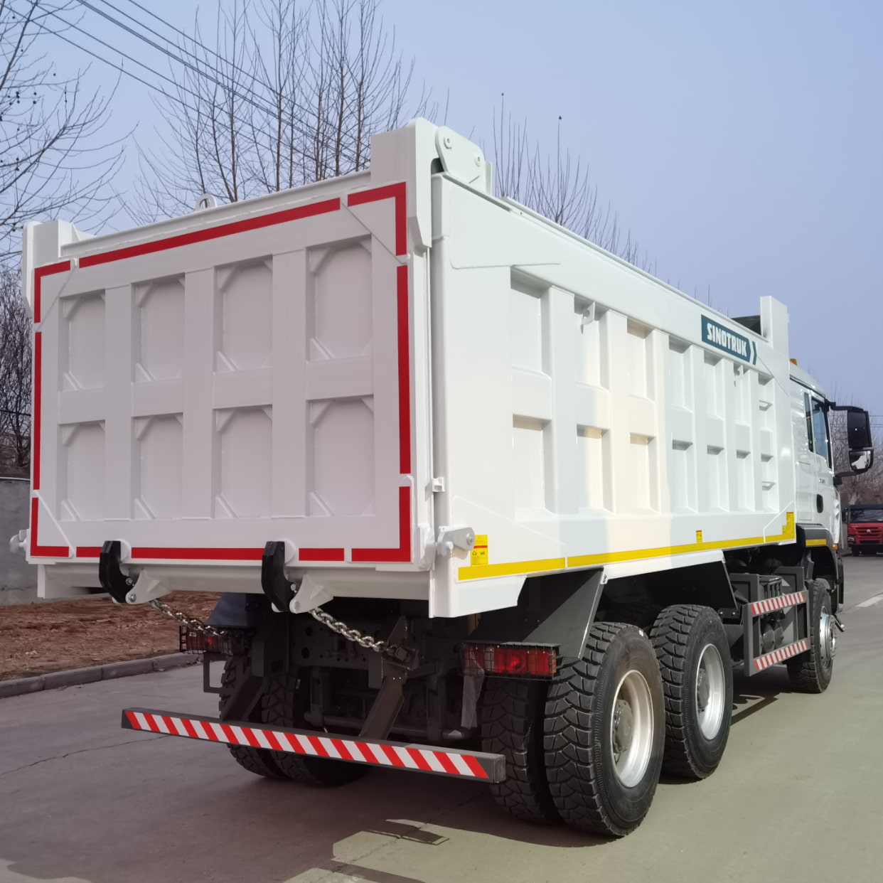 HOWO TX 6X4 20CBM Heavy Duty Dump Truck In Stock For Zambabwe Mozambique Mining Truck